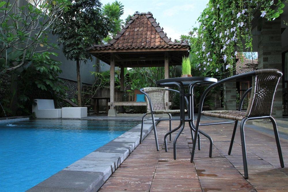 Rumah Batu Boutique Hotel Surakarta  Екстер'єр фото