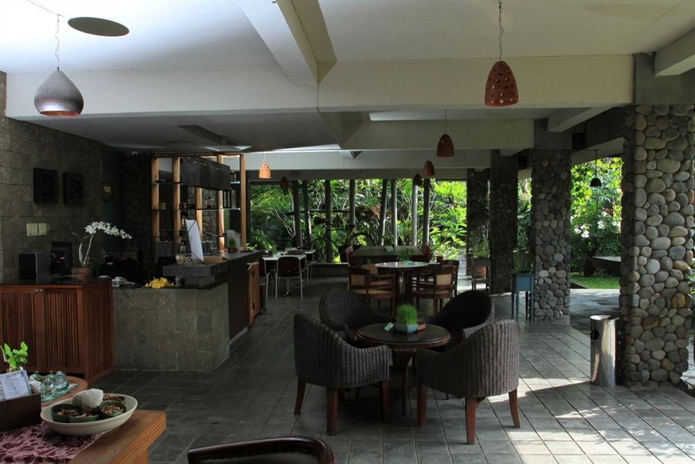 Rumah Batu Boutique Hotel Surakarta  Екстер'єр фото