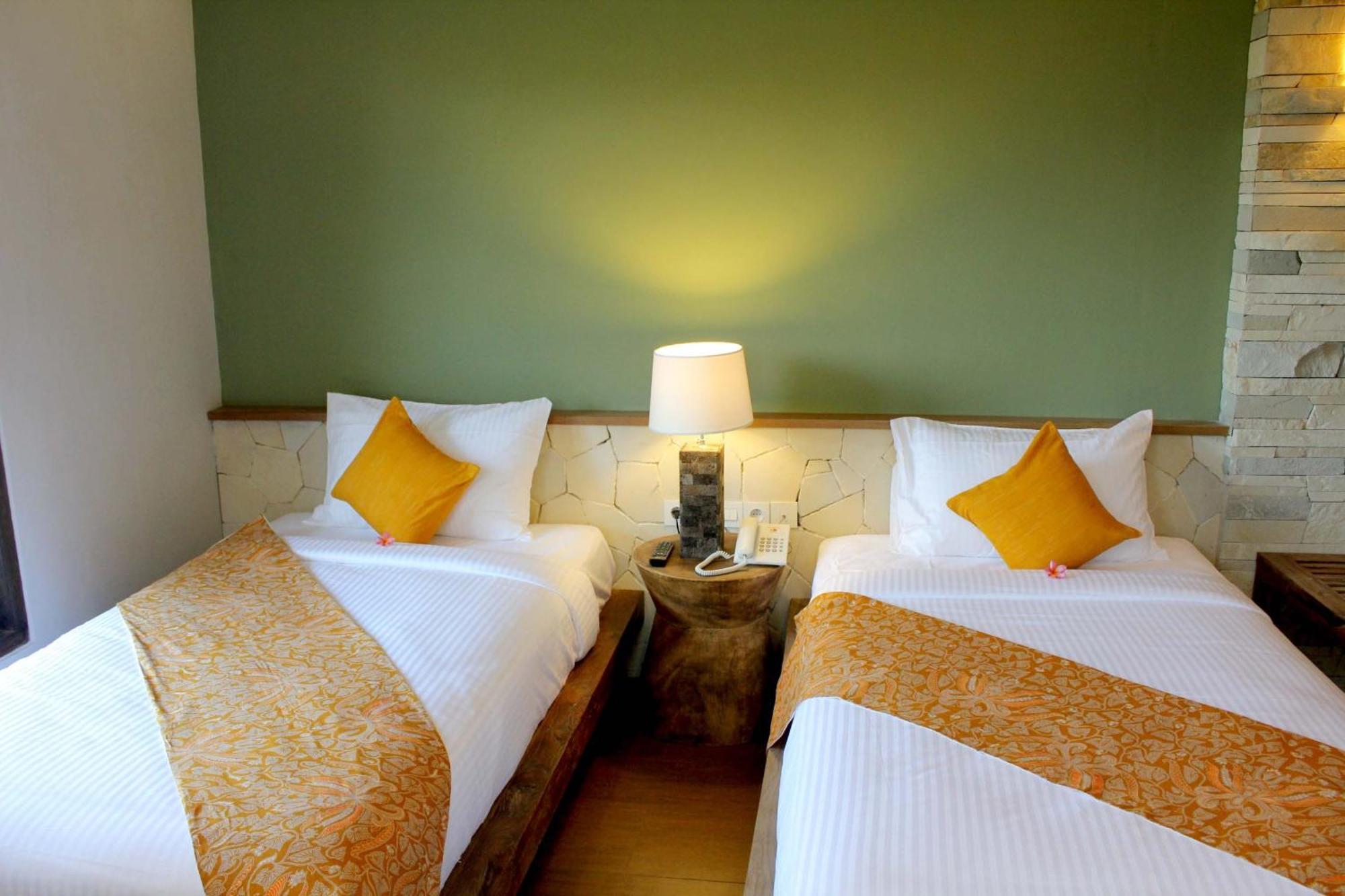Rumah Batu Boutique Hotel Surakarta  Екстер'єр фото