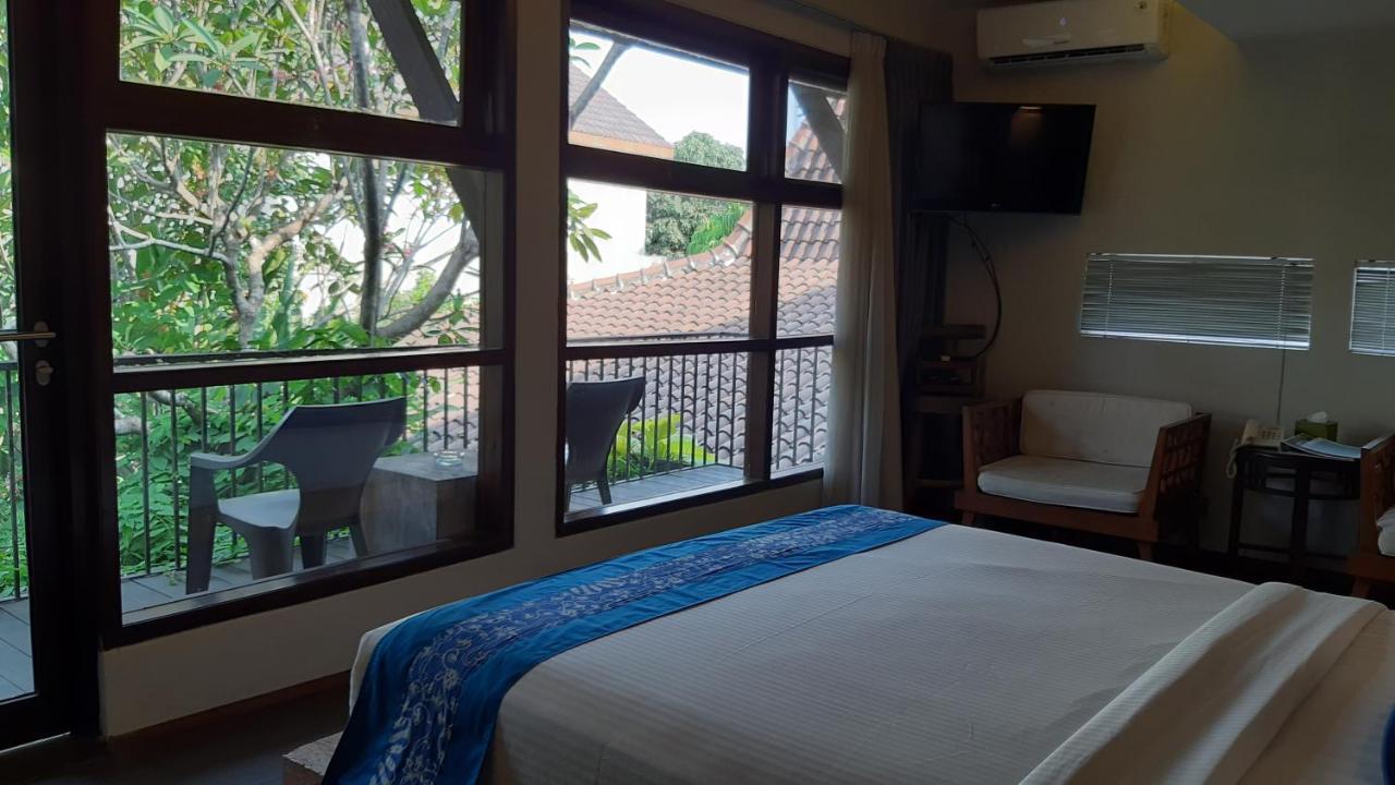 Rumah Batu Boutique Hotel Surakarta  Екстер'єр фото